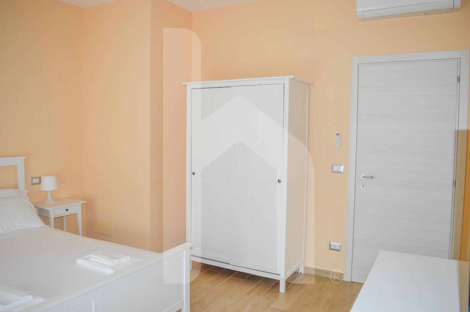 Homiday - Residenza D'Annunzio Appartement Pineto Buitenkant foto